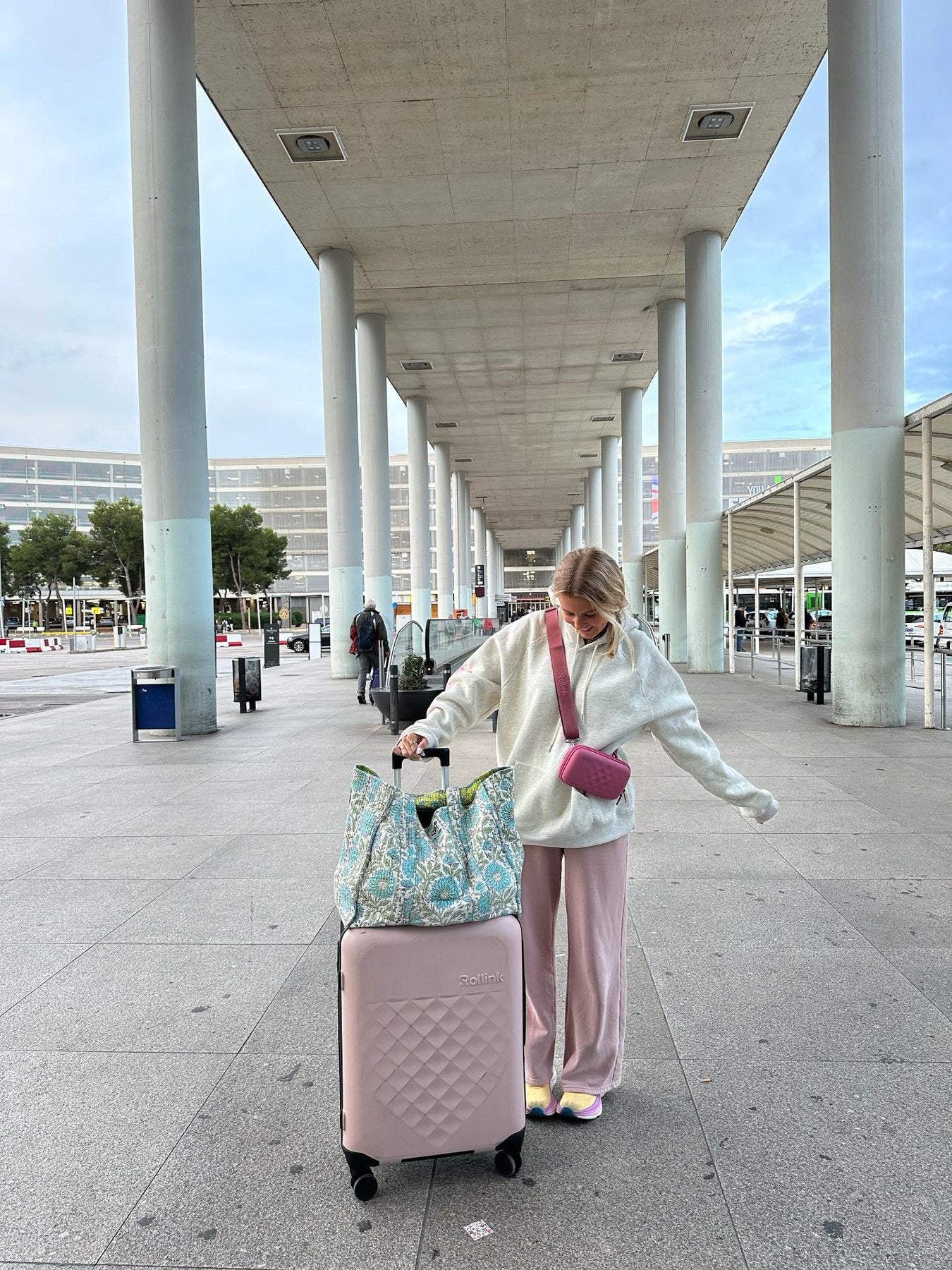 Rollink case, Departures