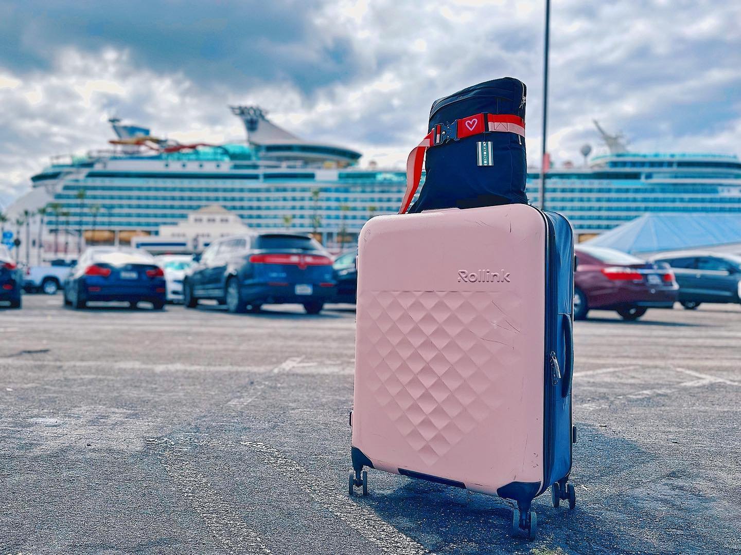 Rollink case, Cruise port