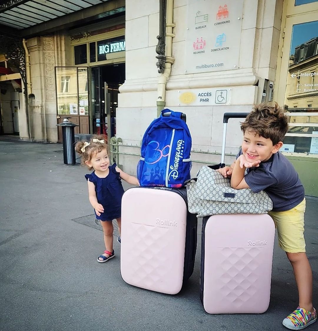 Rollink case, Family of five